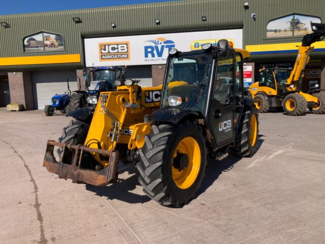 JCB 527-58 AGRI PLUS
