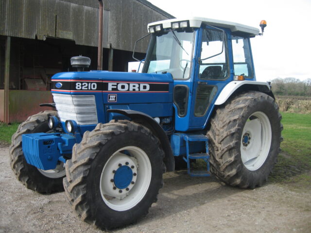 FORD 8210