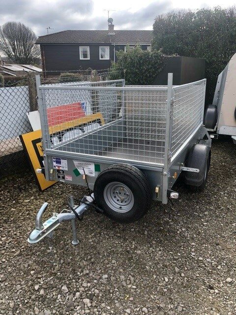GM036627 NEW IFOR WILLIAMS P6E TRAILER