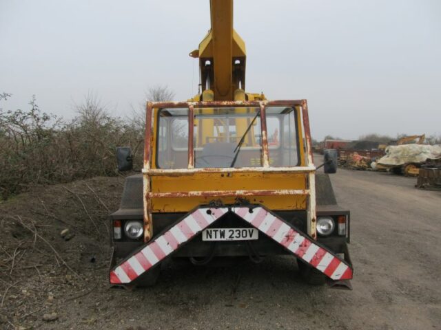 Jones Iron Fairy 10 Ton Mobile Crane