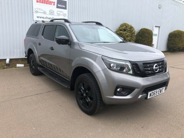 2M040978 NISSAN NAVARA 2.3 N GUARD