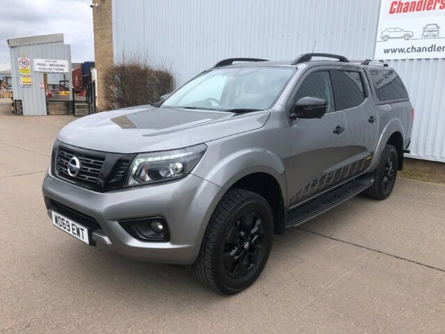 2M040978 NISSAN NAVARA 2.3 N GUARD