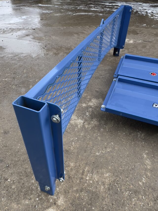 Brand new broughan 14t sillage sides