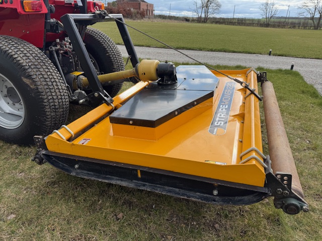 3M000408 MCCONNEL SM220 STRIPE MOWER