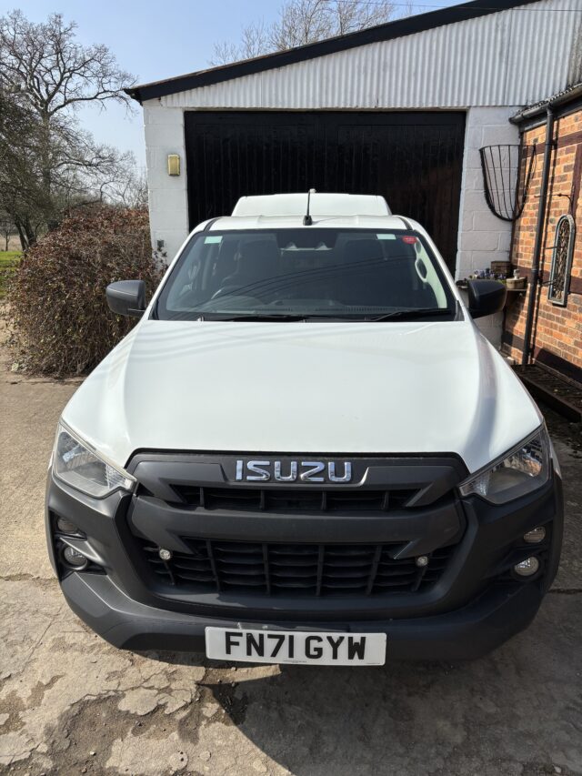 ISUZU D MAX