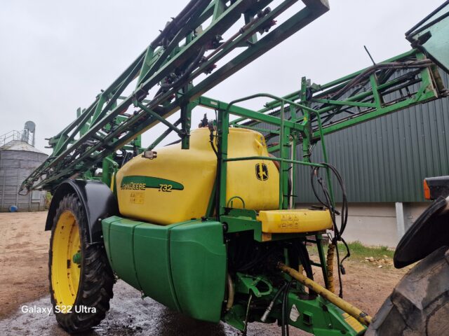 John deere 732 sprayer