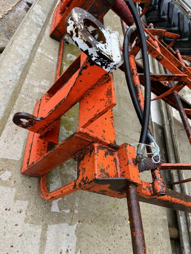 Flat 8 bale grab
