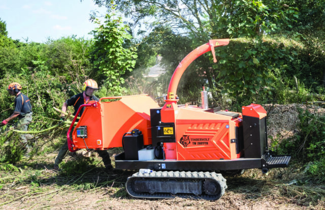 6" Tracked Chipper