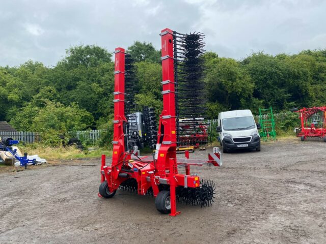 EX DEMO Pottinger Rotocare V8000 For Sale