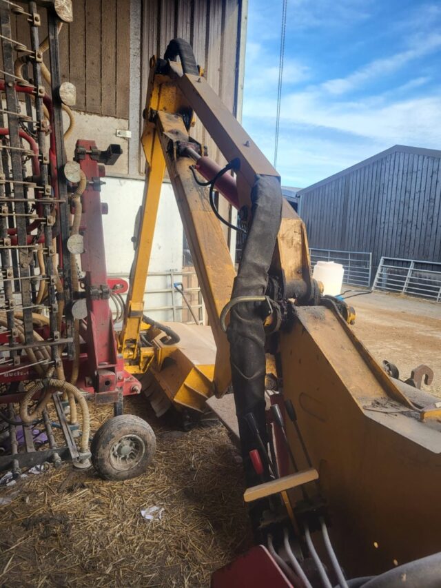 *DUE IN AUGUST* TWOSE TF500 HEDGECUTTER