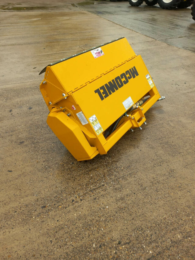 SHOP SOILED McConnel Multicut 1.2m Flail Head For Sale