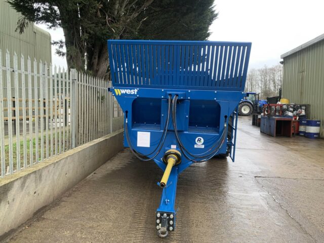 NEW West Maelstrom M10 Rear Discharge Muck Spreader For Sale