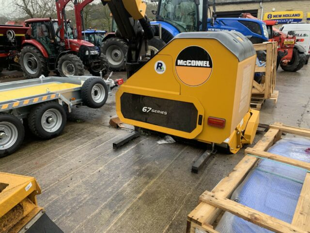USED McConnel PA6567T Hedgecutter For Sale