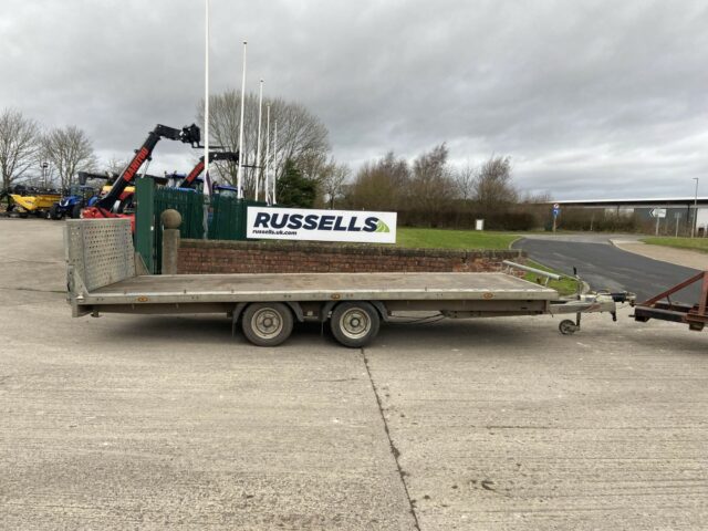 USED Nugent TB5520H Tilt Bed Trailer For Sale