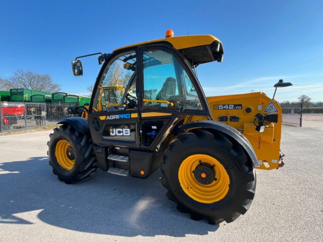 JCB 542-70 AGRI PRO