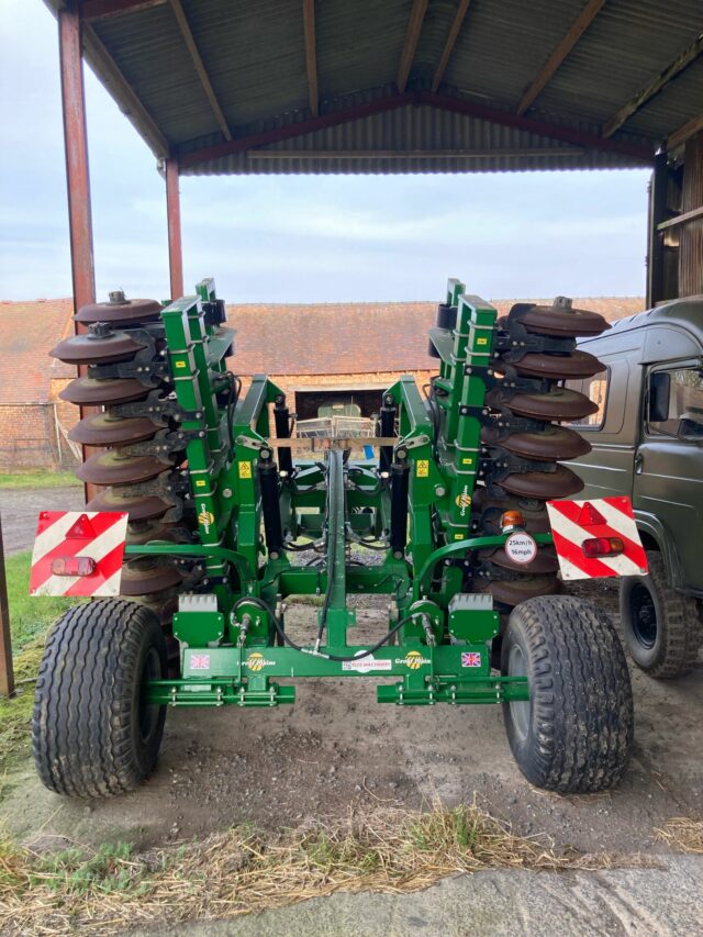 One- 2013 Great Plains 4.6m Cultipress
