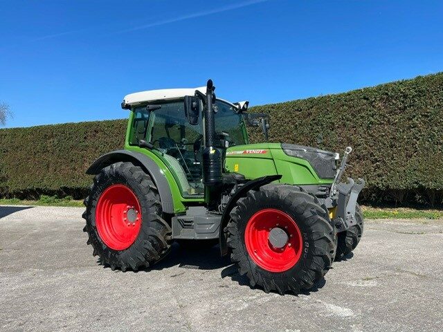 FE000201 FENDT 211S VARIO GEN3 TRACTOR