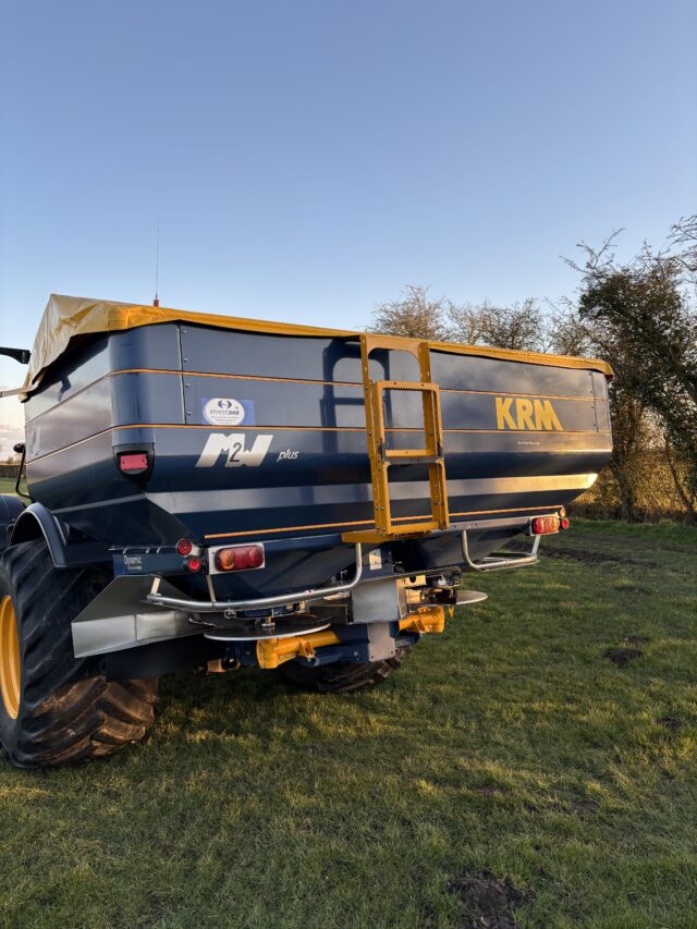 Krm m2w fertiliser spinner