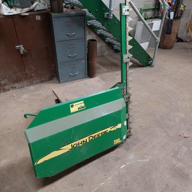 Zurn Oil Seed Rape side knife to fit JD