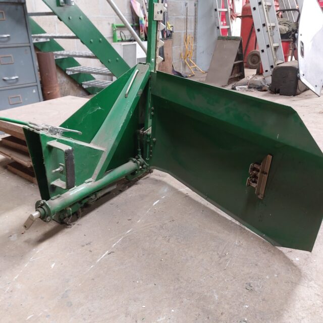 Zurn Oil Seed Rape side knife to fit JD