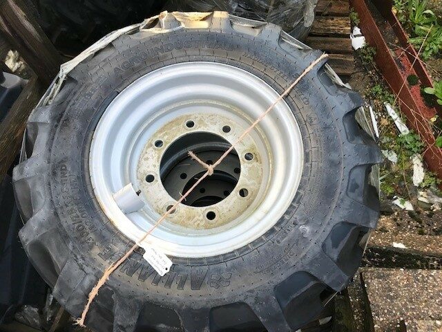 I4000196 ALLIANCE 4 X 30075R18 WHEELS