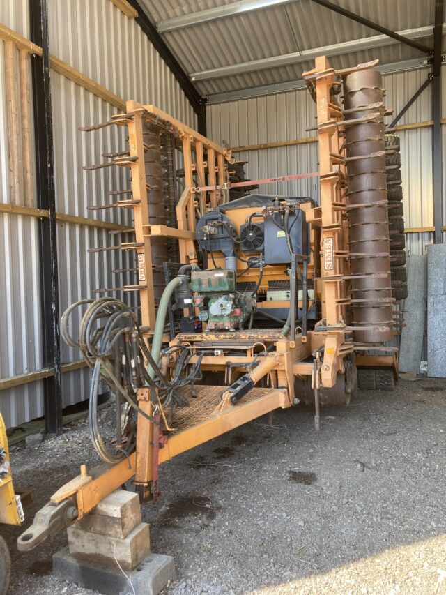 Simba 8m Freeflow Cultivator Drill.