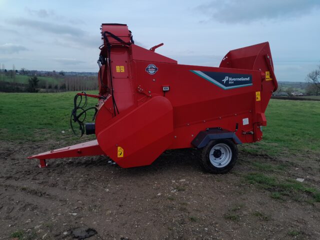 Kverneland 864