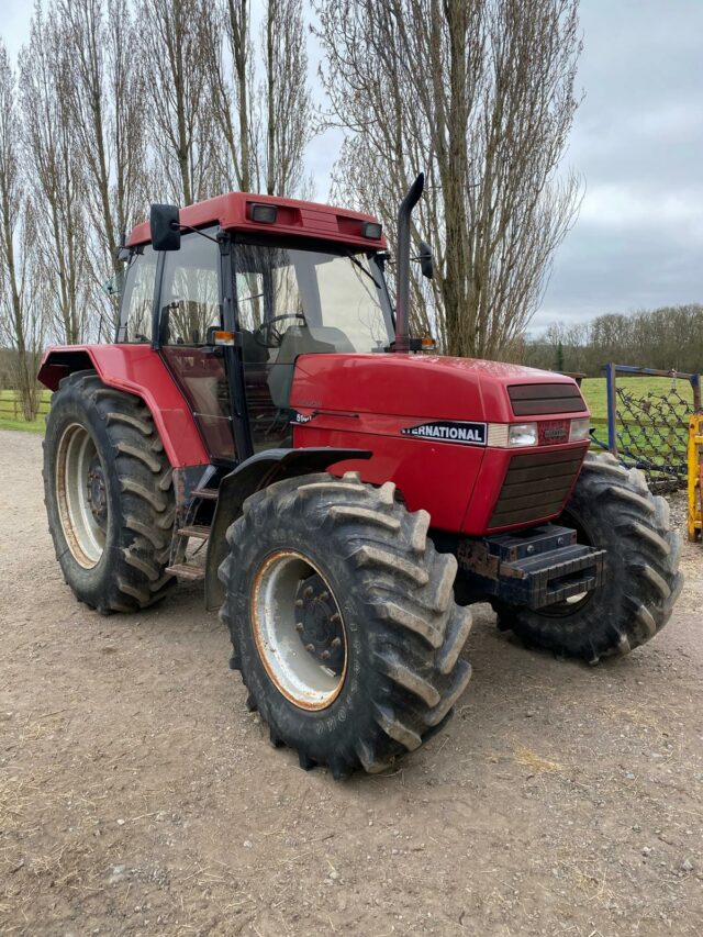 One-1993 Case 5140 4wd Tractor