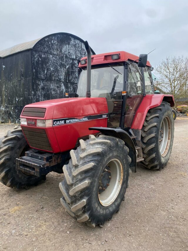 One-1993 Case 5140 4wd Tractor