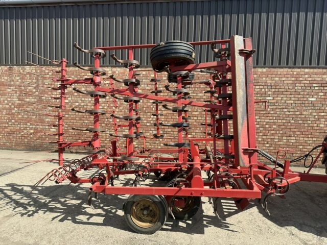 Vaderstad Trailed Spring Tine Cultivator