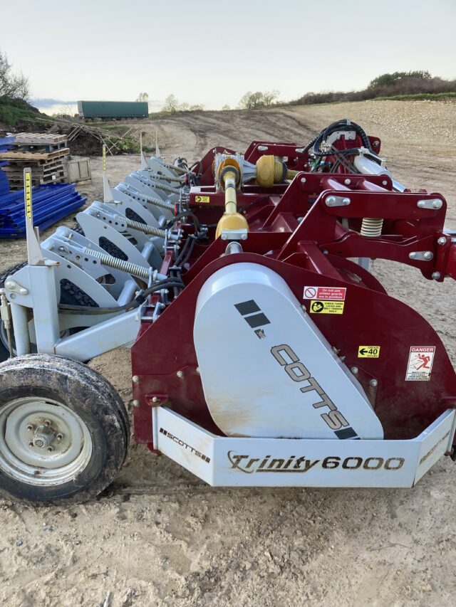 5M003376 SCOTTS TRINITY 6000 TOPPER