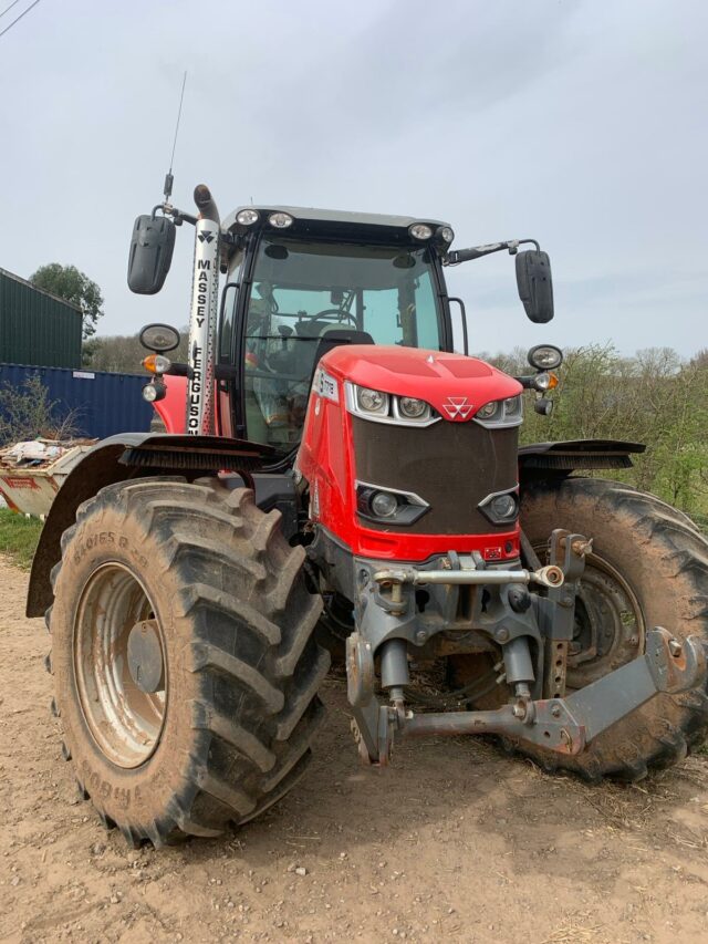 TI000453 MF7718S EFD6 4WD TRACTOR