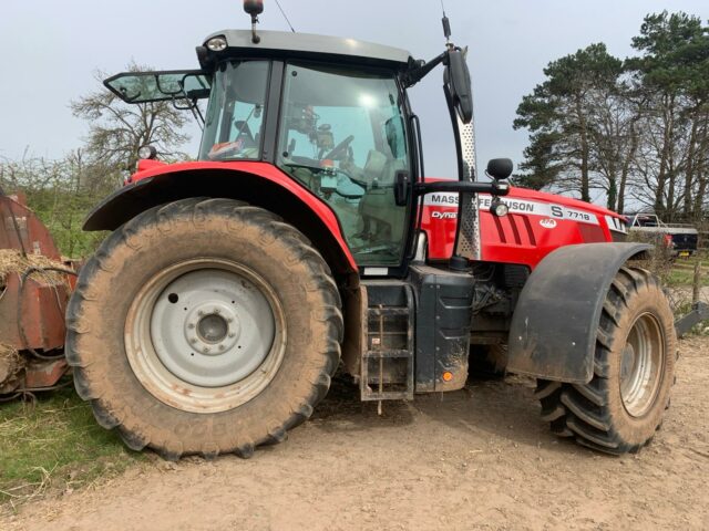 TI000453 MF7718S EFD6 4WD TRACTOR
