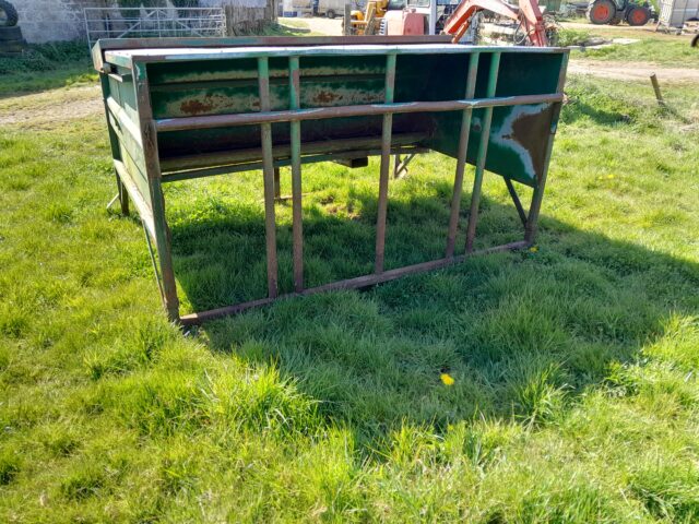 Cattle equipment