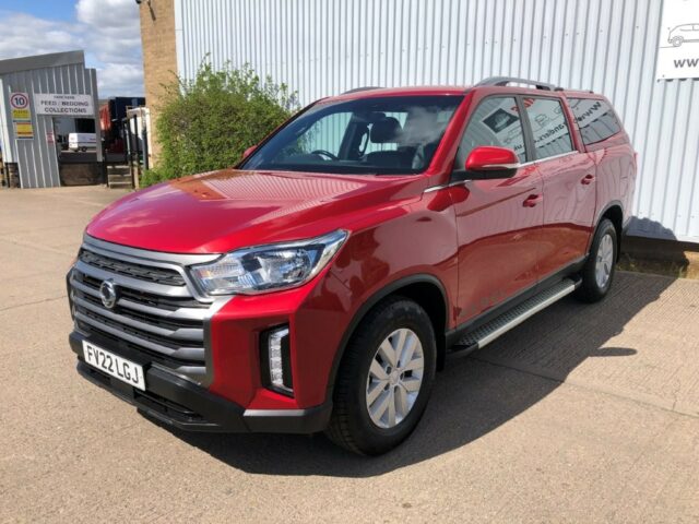 T2035311 SSANGYONG MUSSO 2.2 DC REBEL