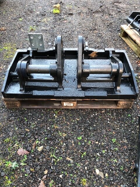HM67907A JCB PIN & CONE HEADSTOCK