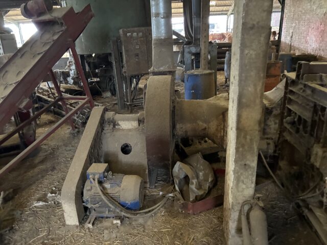dust extraction fans and ducting