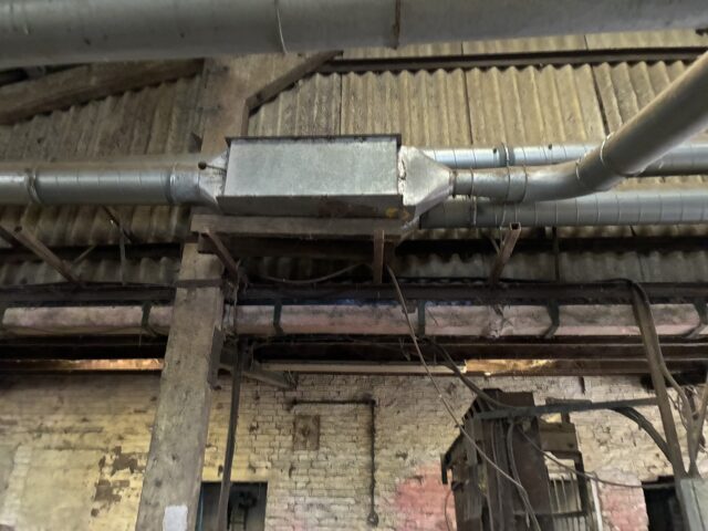 dust extraction fans and ducting