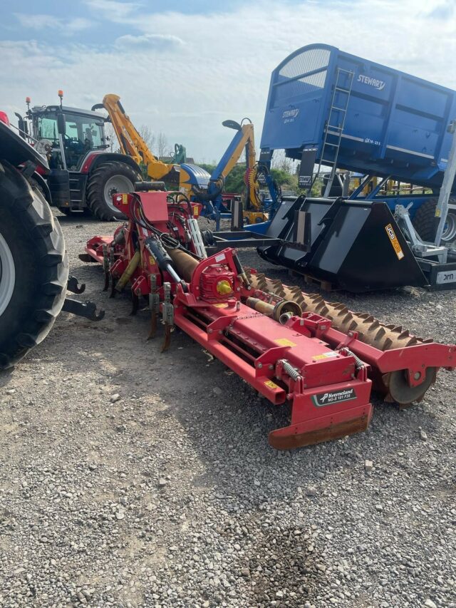 T233562A 2018 KVERNELAND NGS101 F35 POWER HARROW