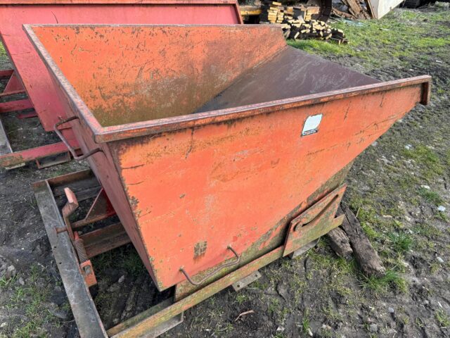 Tong 1 ton skip