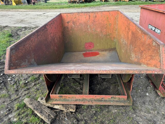 Tong 1 ton skip