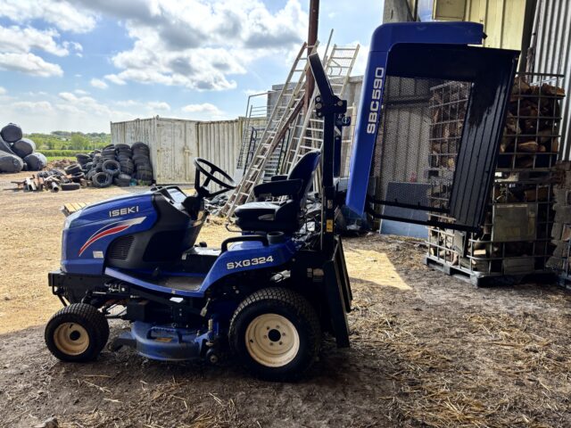 Iseki SXG 324 ride on mower