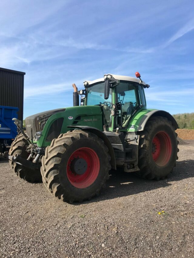 TG000911 2014 Fendt 936 Vario Profi Plus 4WD Tractor