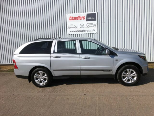 2M037062 SSANGYONG MUSSO 4WD DC 2.2 SE