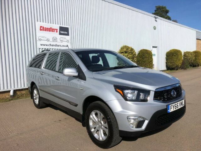 2M037062 SSANGYONG MUSSO 4WD DC 2.2 SE