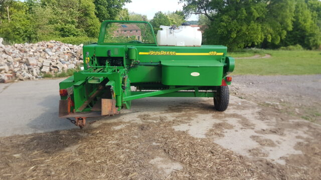 John deere 459 baler