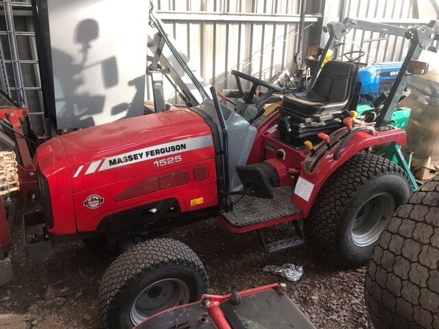 T6006118 2021 MF1525 COMPACT TRACTOR