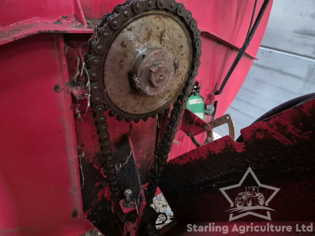 HiSpec 1000 Muck Spreader