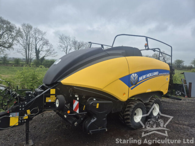 New Holland 890 Plus