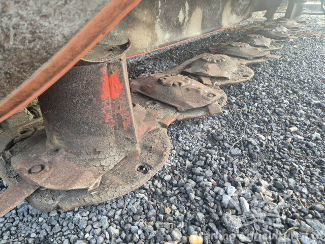Kuhn GMD 4411 Disc Mower